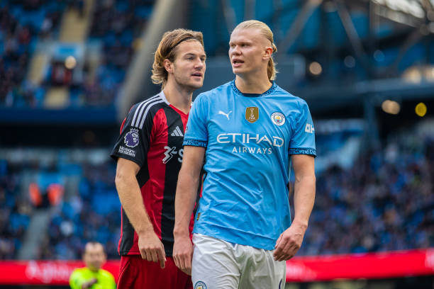 球迷群体以 球迷群体以