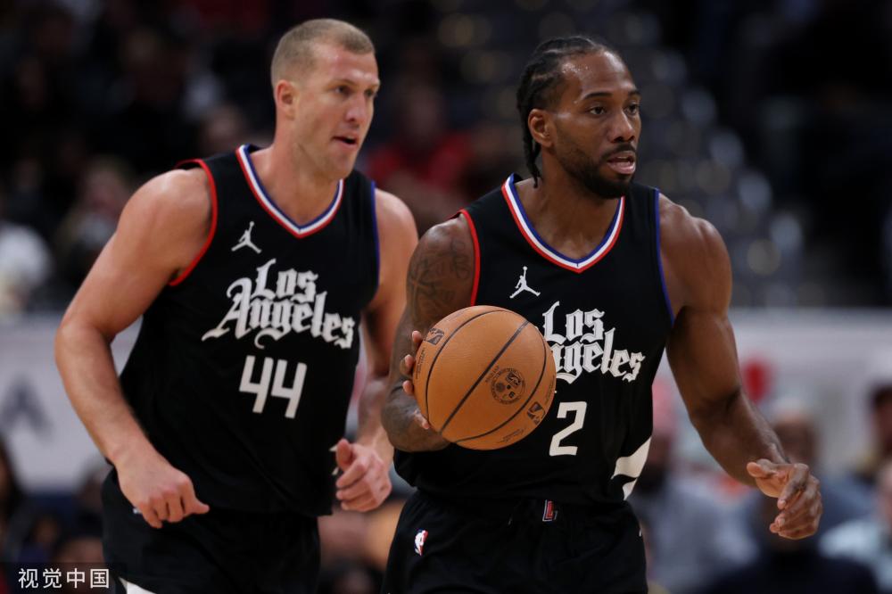 的领导和努 的领导和努