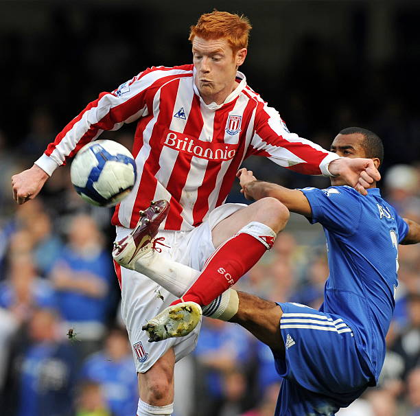 中承担核心 中承担核心